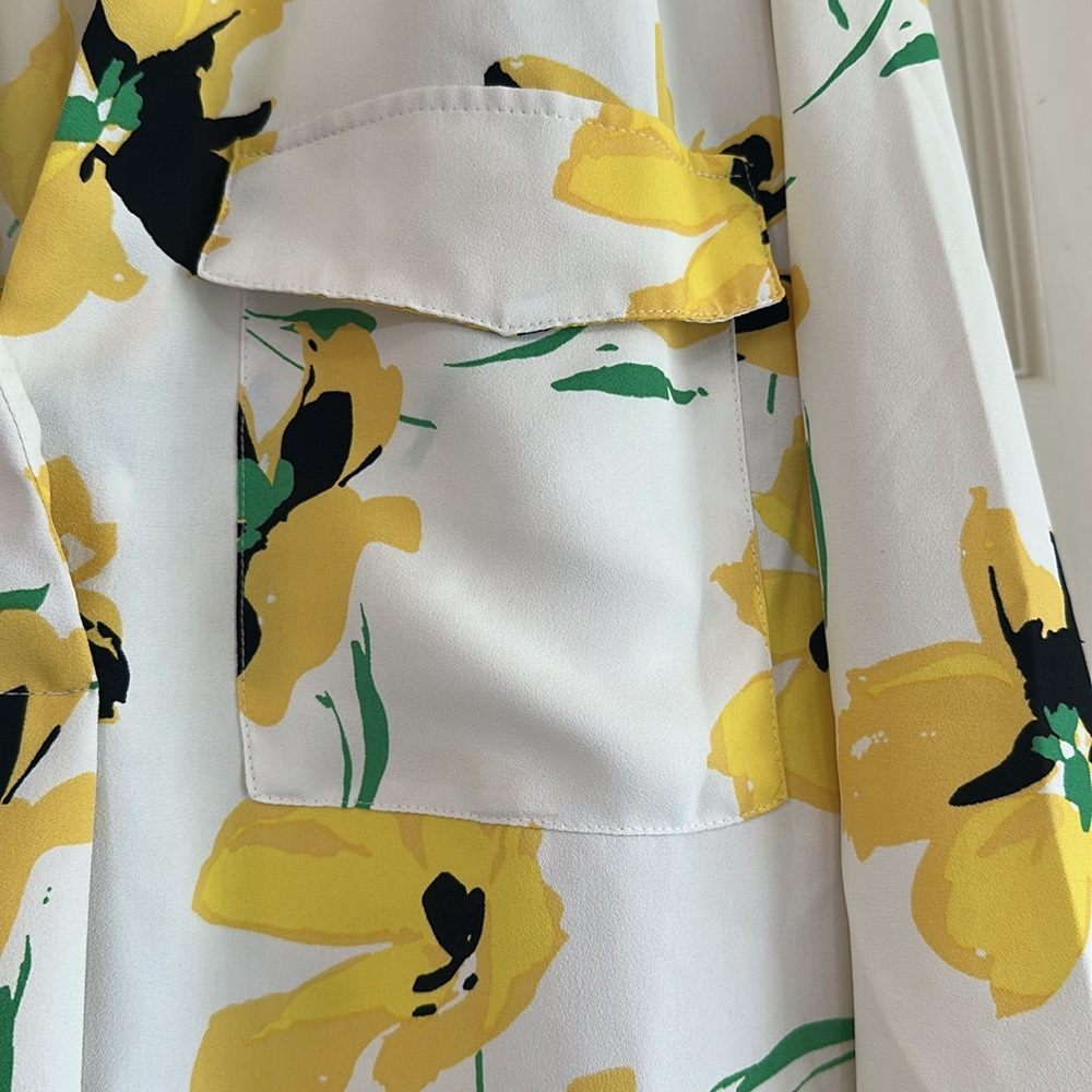 ANN TAYLOR Petite Floral Camp Shirt - Yellow Spring Size Large Tall - Picture 4 of 11